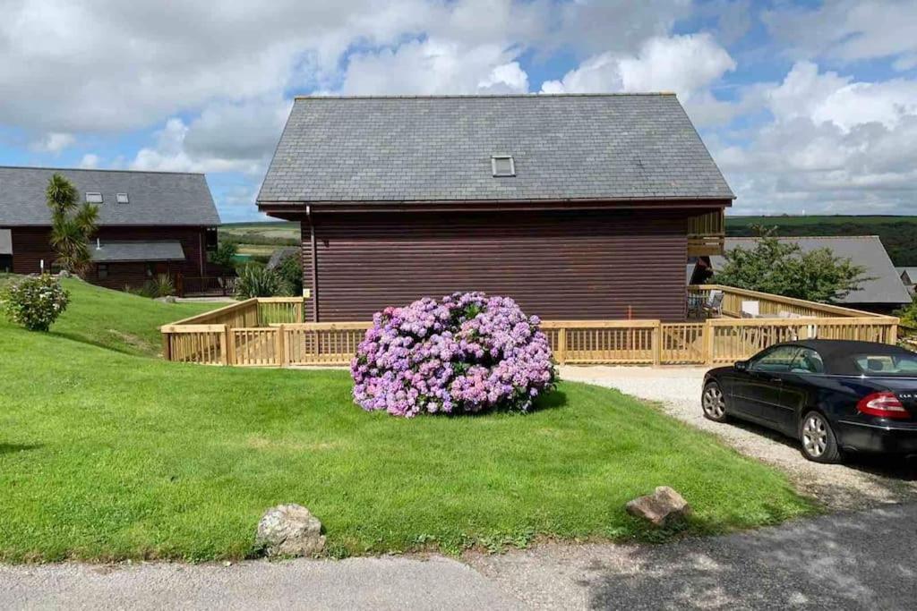 Retallack Resort 4 Bedroom Lodge - Hot Tub For Hire On Request -Pool & Spa 패드스토 외부 사진