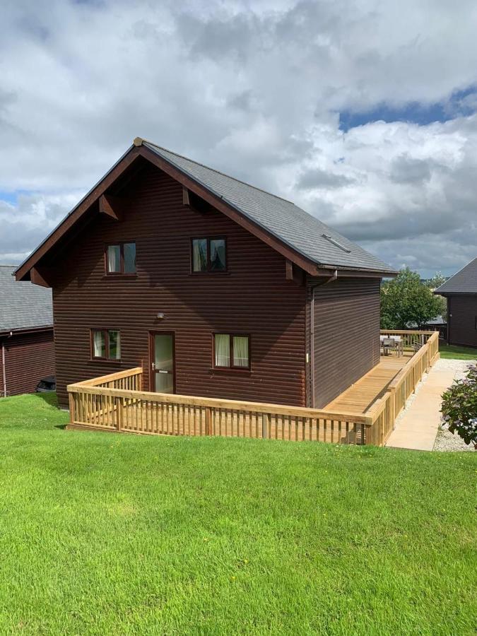 Retallack Resort 4 Bedroom Lodge - Hot Tub For Hire On Request -Pool & Spa 패드스토 외부 사진